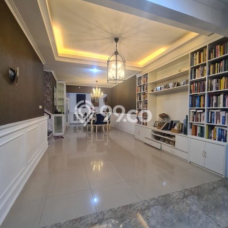 Rumah Modern 3 KT di Cirendeu Jakarta Selatan Semi Furnished Rumah Modern 3 KT di Cirendeu Jakarta Selatan Semi Furnished