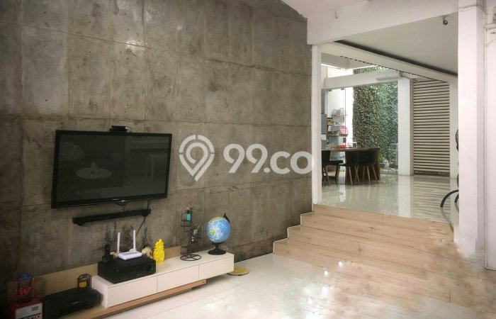 Hunian Mewah LB 250m2 Siap Pakai Desain Elegan di Radio Dalam, Jakarta Selatan Hunian Mewah LB 250m2 Siap Pakai Desain Elegan di Radio Dalam, Jakarta Selatan