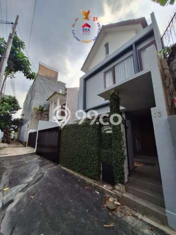 For Sale! Luxury House LT 138m2 Desain Modern di Pondok Indah For Sale! Luxury House LT 138m2 Desain Modern di Pondok Indah