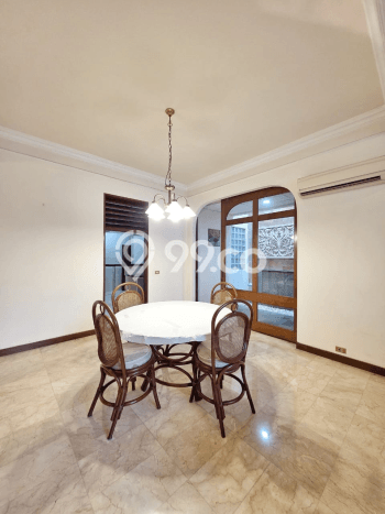 Dijual Rumah Luas Megah Dengan View Eksklusif di Pondok Indah, Jakarta Selatan Dijual Rumah Luas Megah Dengan View Eksklusif di Pondok Indah, Jakarta Selatan