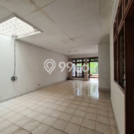 Dijual Tanah di Jakarta Selatan, Luas 184m2 SHM Dijual Tanah di Jakarta Selatan, Luas 184m2 SHM