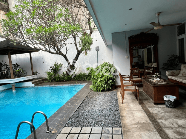 Hunian Mewah LB 246m2 Siap Huni Desain Elegan di Pondok Indah, Jakarta Selatan Hunian Mewah LB 246m2 Siap Huni Desain Elegan di Pondok Indah, Jakarta Selatan