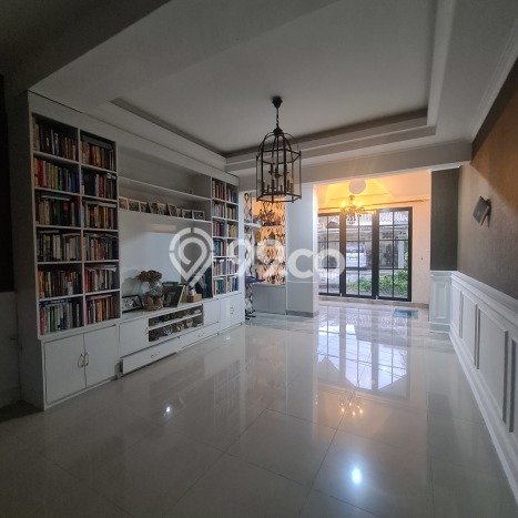 Rumah Modern 3 KT di Cirendeu Jakarta Selatan Semi Furnished Rumah Modern 3 KT di Cirendeu Jakarta Selatan Semi Furnished