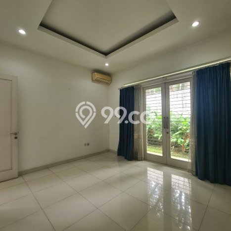 Rumah Elit LB 280m2 Siap Huni Desain Elegan di Lebak Bulus, Jakarta Selatan Rumah Elit LB 280m2 Siap Huni Desain Elegan di Lebak Bulus, Jakarta Selatan