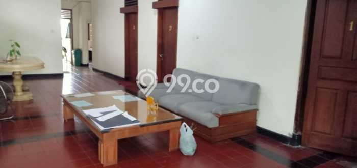 Hunian Mewah Siap Huni LT 560m2 di Menteng, Jakarta Pusat Hunian Mewah Siap Huni LT 560m2 di Menteng, Jakarta Pusat