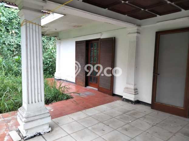 For Sale! Luxury House LT 787m2 Desain Elegan di Bangka For Sale! Luxury House LT 787m2 Desain Elegan di Bangka