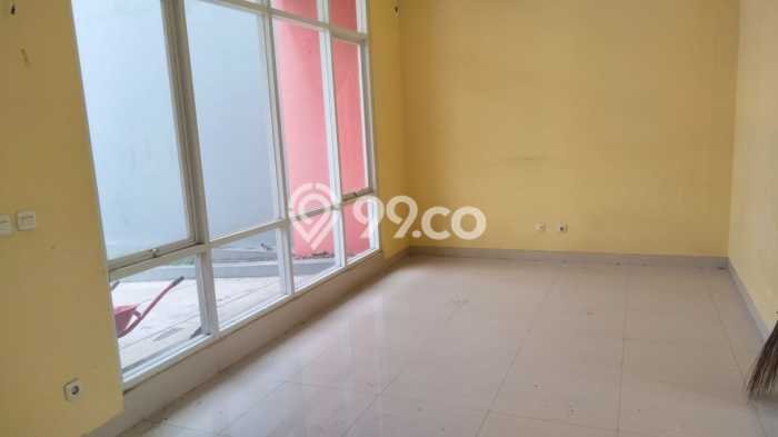 Rumah Strategis Modern Lb 140m2 di Pancoran Mas, Depok Rumah Strategis Modern Lb 140m2 di Pancoran Mas, Depok