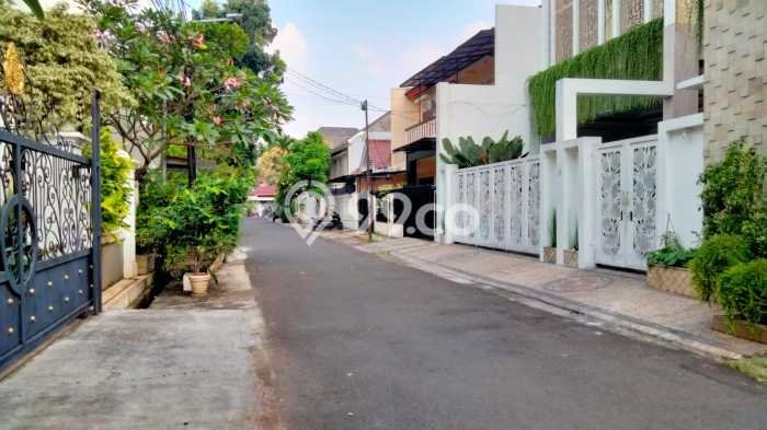 Dijual Rumah Elit Exclusive di Tebet, Jakarta Selatan Dijual Rumah Elit Exclusive di Tebet, Jakarta Selatan