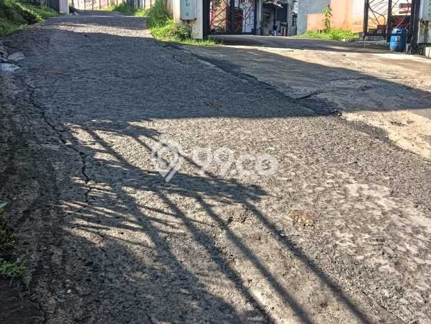 Untuk Dijual Komersial di Cilodong Depok LT 2000m2 / LB 800m2 Untuk Dijual Komersial di Cilodong Depok LT 2000m2 / LB 800m2