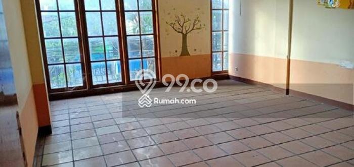 Kantor Disewa di Ciputat Timur, Tangerang Selatan, LT 420m2 / LB 1100m2 Kantor Disewa di Ciputat Timur, Tangerang Selatan, LT 420m2 / LB 1100m2
