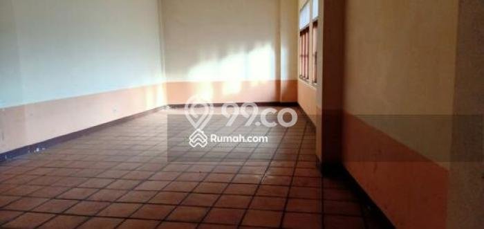 Kantor Disewa di Ciputat Timur, Tangerang Selatan, LT 420m2 / LB 1100m2 Kantor Disewa di Ciputat Timur, Tangerang Selatan, LT 420m2 / LB 1100m2