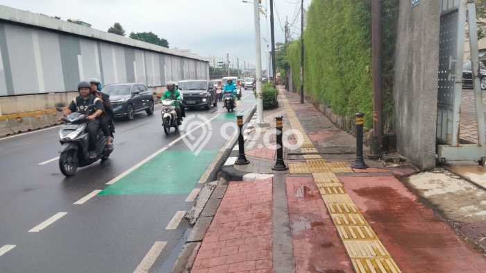 Hunian Modern Disewakan 7 Kamar di Kebayoran Baru Boleh Nego Hunian Modern Disewakan 7 Kamar di Kebayoran Baru Boleh Nego