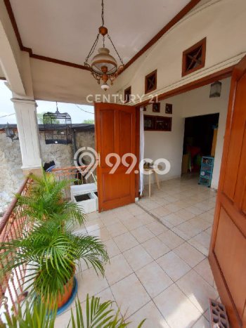 Dijual Rumah Mewah Megah Dengan View Eksklusif di Bukit Duri, Jakarta Selatan Dijual Rumah Mewah Megah Dengan View Eksklusif di Bukit Duri, Jakarta Selatan