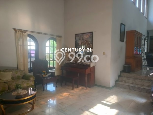 Rumah Mewah Dijual LT 976m2 di Duren Sawit, Jakarta Timur Rumah Mewah Dijual LT 976m2 di Duren Sawit, Jakarta Timur