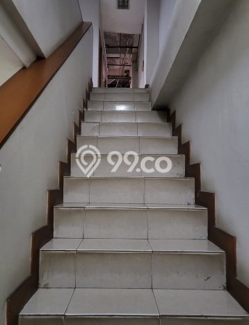 Unit Ruko Dijual di Jakarta Timur LT 93m2 & LB 134m2 Unit Ruko Dijual di Jakarta Timur LT 93m2 & LB 134m2