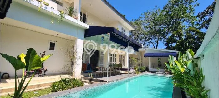 For Sale! Luxury House LT 465m2 Desain Elegan di Sentul City For Sale! Luxury House LT 465m2 Desain Elegan di Sentul City