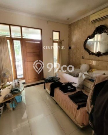For Sale! Luxury House LT 200m2 Desain Elegan di Percetakan Negara For Sale! Luxury House LT 200m2 Desain Elegan di Percetakan Negara