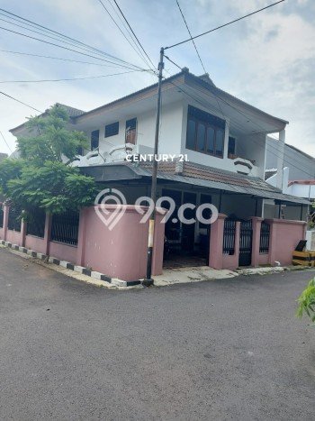 Dijual Rumah Mewah Elegan Dengan View Eksklusif di Klender, Jakarta Timur Dijual Rumah Mewah Elegan Dengan View Eksklusif di Klender, Jakarta Timur
