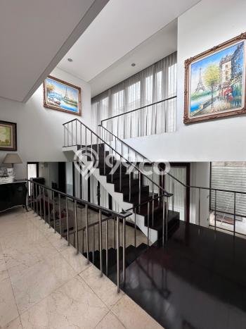 Rumah Mewah LB 600m2 Siap Huni Desain Elegan di Kemang, Jakarta Selatan Rumah Mewah LB 600m2 Siap Huni Desain Elegan di Kemang, Jakarta Selatan