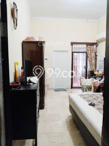 Siap Huni Hunian Elit 4 Kamar di Cempaka Putih Dekat ke Mana Pun Siap Huni Hunian Elit 4 Kamar di Cempaka Putih Dekat ke Mana Pun