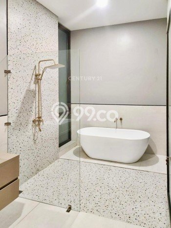 For Sale! Luxury House LT 252m2 Desain Elegan di BSD City For Sale! Luxury House LT 252m2 Desain Elegan di BSD City