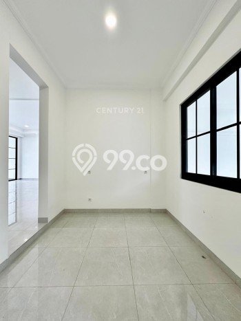 Hunian Mewah LB 240m2 Siap Pakai Desain Elegan di Sektor 9-Bintaro, Tangerang Selatan Hunian Mewah LB 240m2 Siap Pakai Desain Elegan di Sektor 9-Bintaro, Tangerang Selatan