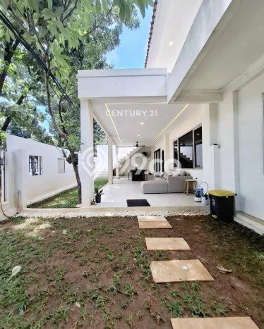 Hunian Mewah Siap Huni LT 469m2 di Kebayoran Baru, Jakarta Selatan Hunian Mewah Siap Huni LT 469m2 di Kebayoran Baru, Jakarta Selatan