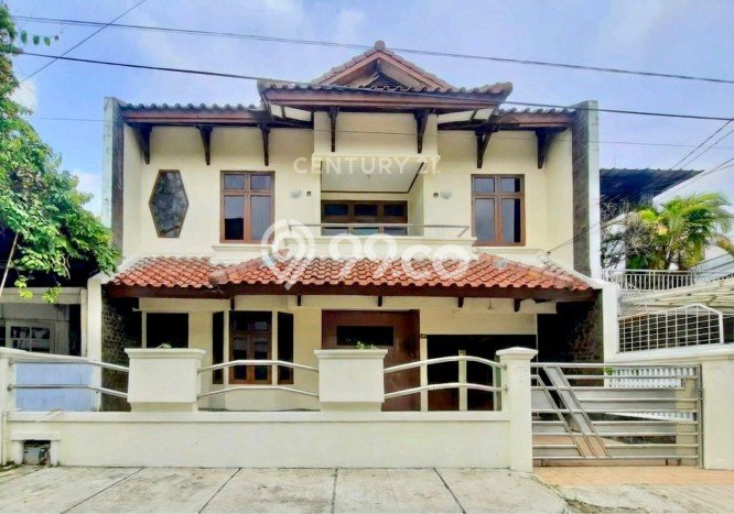 Ready to Use! Premium House LT 206m2 Desain Modern di Pondok Indah Ready to Use! Premium House LT 206m2 Desain Modern di Pondok Indah
