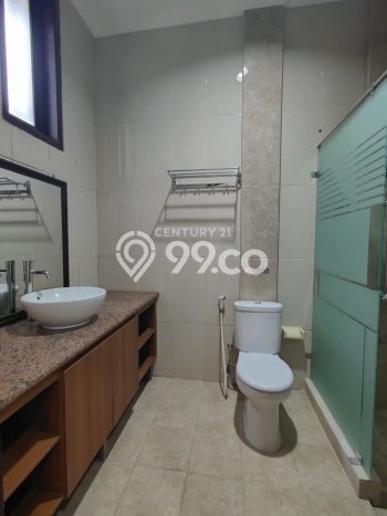 Disewakan Rumah Modern di Kebayoran Lama Harga Rp 800 Juta/ Tahun Disewakan Rumah Modern di Kebayoran Lama Harga Rp 800 Juta/ Tahun