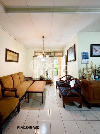 Hunian Elit LB 120m2 Siap Pakai Desain Elegan di Sektor 3 - Bintaro, Tangerang Selatan Hunian Elit LB 120m2 Siap Pakai Desain Elegan di Sektor 3 - Bintaro, Tangerang Selatan