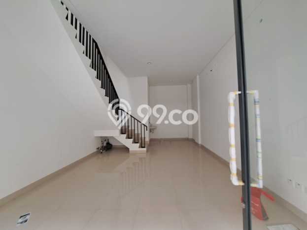 AREA PREMIUM! Kantor Disewakan di BSD, Luas 127m², Area Utama AREA PREMIUM! Kantor Disewakan di BSD, Luas 127m², Area Utama