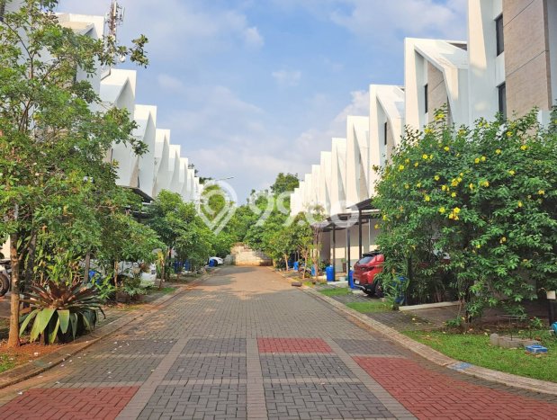 Dijual Hunian Rumah Terawat 2 Kamar di BSD City, Tangerang Dijual Hunian Rumah Terawat 2 Kamar di BSD City, Tangerang
