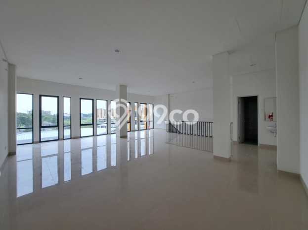 Dijual! Ruko di BSD City Tangerang LT 162m2 / LB 500m2 Kawasan Bisnis Dijual! Ruko di BSD City Tangerang LT 162m2 / LB 500m2 Kawasan Bisnis