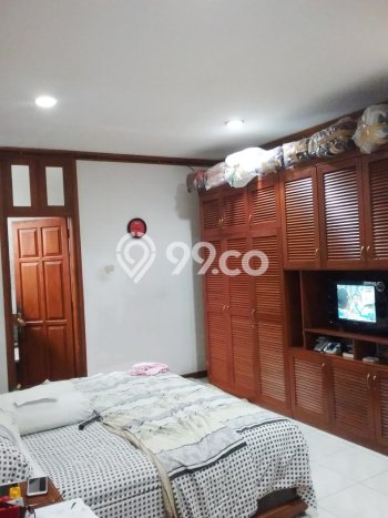 SPECIAL OFFER! Rumah Asri area Cipete, Luas 272m2m² Bangunan 270m2m² SPECIAL OFFER! Rumah Asri area Cipete, Luas 272m2m² Bangunan 270m2m²
