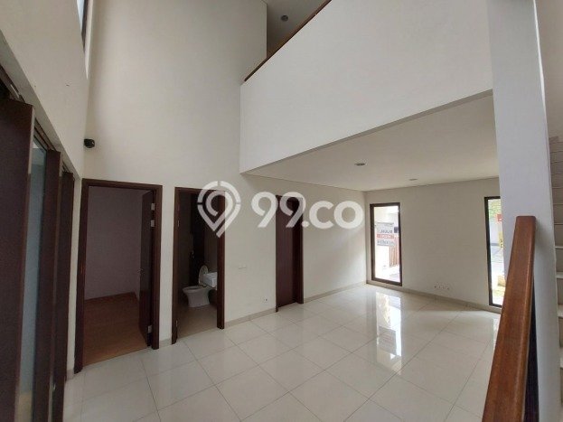 Rumah Luxury Modern Tanpa Renovasi di BSD Tangerang Rumah Luxury Modern Tanpa Renovasi di BSD Tangerang