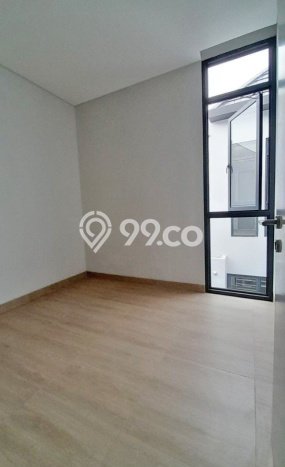 Rumah Elit Modern Siap Huni di BSD City Tangerang Rumah Elit Modern Siap Huni di BSD City Tangerang