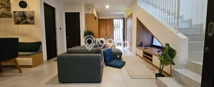 Dijual Rumah Mewah Elegan Dengan View Eksklusif di Bintaro, Tangerang Selatan Dijual Rumah Mewah Elegan Dengan View Eksklusif di Bintaro, Tangerang Selatan