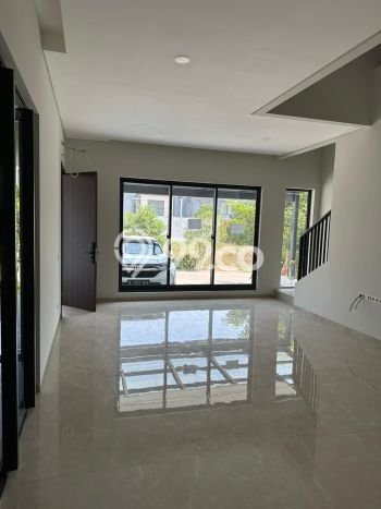 Rumah Disewakan Tangerang Selatan LT 150m2 LB 195m2 Kawasan Bintaro Rumah Disewakan Tangerang Selatan LT 150m2 LB 195m2 Kawasan Bintaro