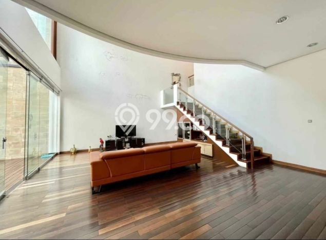 Rumah Luxury Modern Tanpa Renovasi di Sukahaji Bandung Rumah Luxury Modern Tanpa Renovasi di Sukahaji Bandung