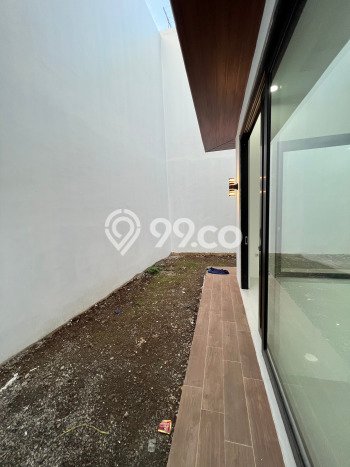 Disewakan! Rumah 6 Kamar Tidur &
5 Kamar Mandi di Sukaluyu, Bandung Disewakan! Rumah 6 Kamar Tidur &
5 Kamar Mandi di Sukaluyu, Bandung
