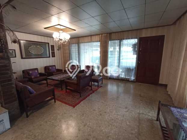 Hunian Elit LB 640m2 Siap Pakai Desain Elegan di Bandung Timur, Bandung Hunian Elit LB 640m2 Siap Pakai Desain Elegan di Bandung Timur, Bandung