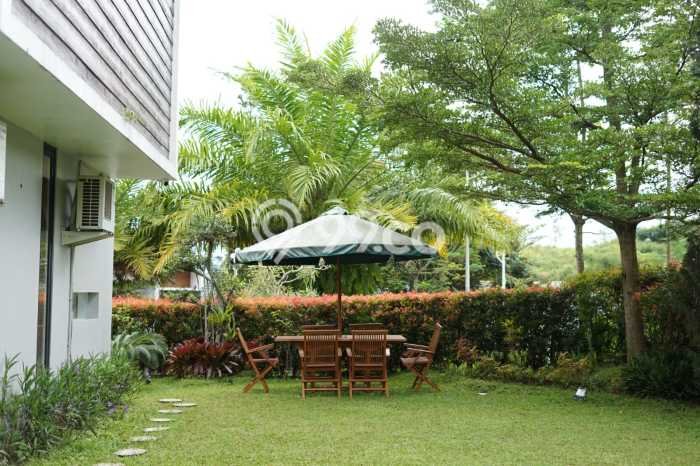 Vila Premium Kawasan , Luas 387m2m², Akses mudah Bandung, Bandung Vila Premium Kawasan , Luas 387m2m², Akses mudah Bandung, Bandung