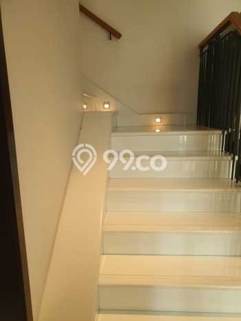 Hunian Apartemen Mewah & Prestisius 3 Kamar di Kebayoran Lama, Jakarta Selatan Hunian Apartemen Mewah & Prestisius 3 Kamar di Kebayoran Lama, Jakarta Selatan