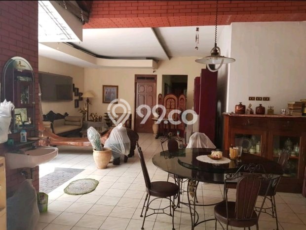 Rumah Luxury Modern Tanpa Renovasi di Sukomanunggal Surabaya Rumah Luxury Modern Tanpa Renovasi di Sukomanunggal Surabaya