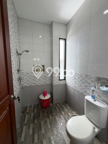For Sale Rumah Mewah Exclusive di Dukuh Pakis, Surabaya For Sale Rumah Mewah Exclusive di Dukuh Pakis, Surabaya