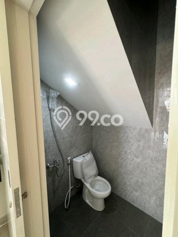 Lokasi strategis! Rumah siap pakai disewakan di Sambikerep LB 107m2 Lokasi strategis! Rumah siap pakai disewakan di Sambikerep LB 107m2