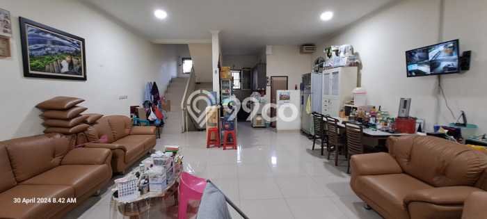 Area Ramai! Ruko Dijual di Astanaanyar untuk Bisnis Luas Bangunan 230m2 Area Ramai! Ruko Dijual di Astanaanyar untuk Bisnis Luas Bangunan 230m2