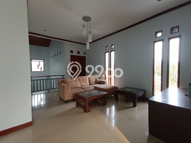 Disewakan Rumah Murah di Awiligar Bandung dengan 4 Kamar Tidur Disewakan Rumah Murah di Awiligar Bandung dengan 4 Kamar Tidur