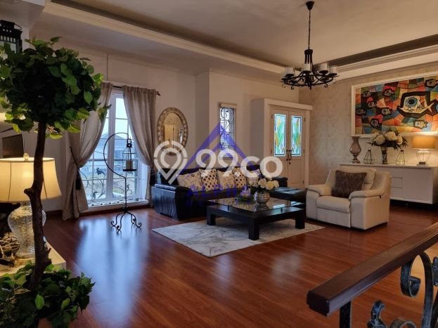 Dijual Rumah Mewah Elegan Dengan View Cantik di Dago, Bandung Dijual Rumah Mewah Elegan Dengan View Cantik di Dago, Bandung