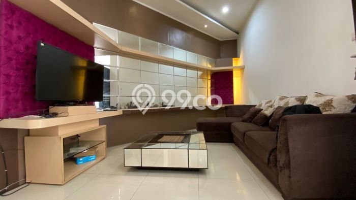Rumah Disewakan Bandung LT 165m2 LB 250m2 Area Sarijadi Rumah Disewakan Bandung LT 165m2 LB 250m2 Area Sarijadi